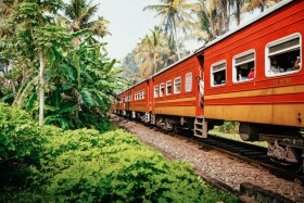 Red_Dot-Sri_Lanka_train_NEW